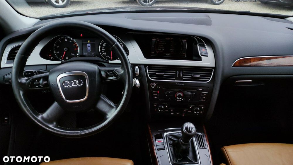 Audi A4 Allroad - 26