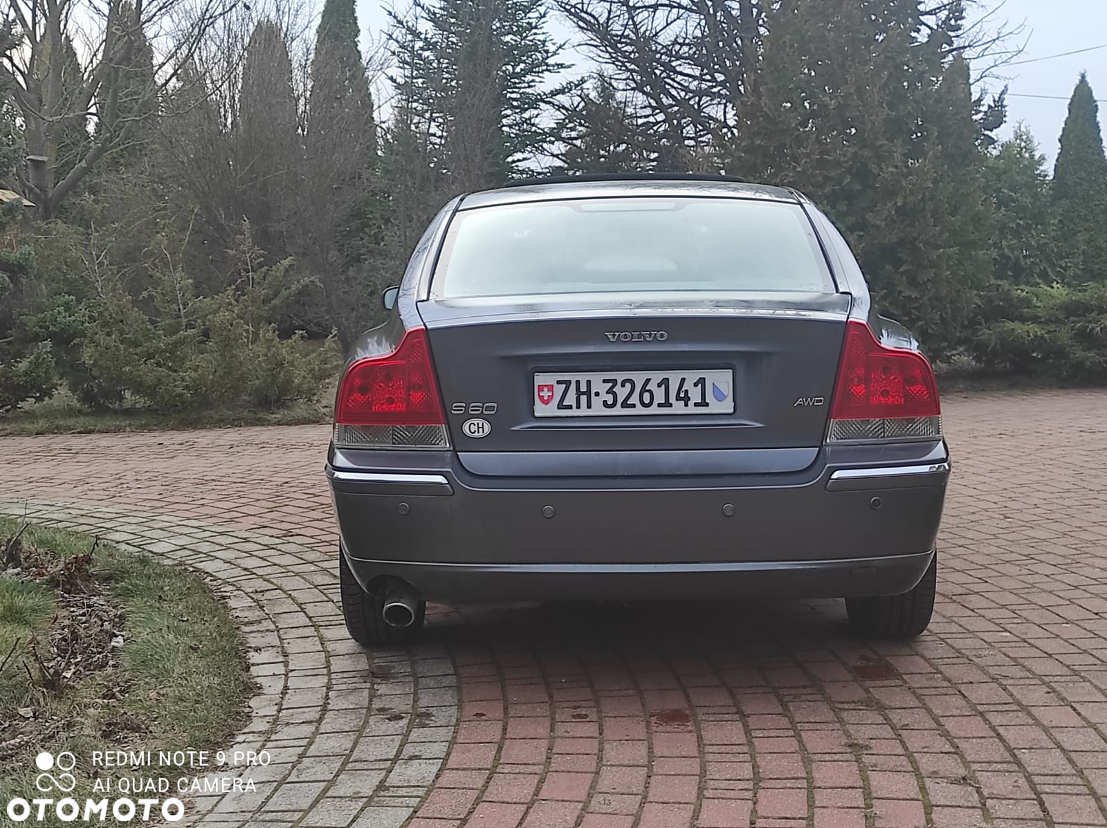 Volvo S60 2.5T AWD Momentum - 10