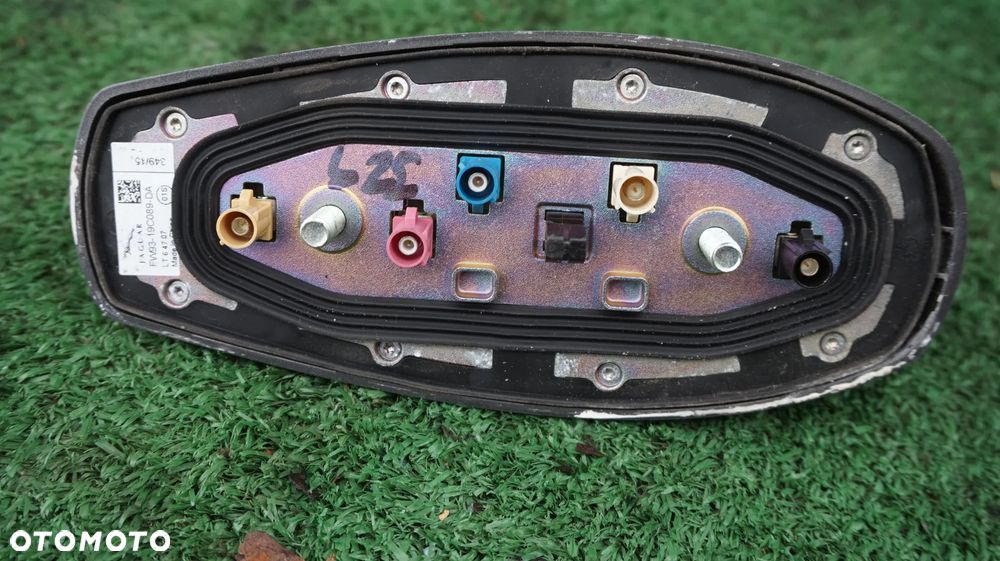 Jaguar XF X260 antena oryginalna FW93-19C089-DA kolor Ammonite Gray LRC LKH - 2