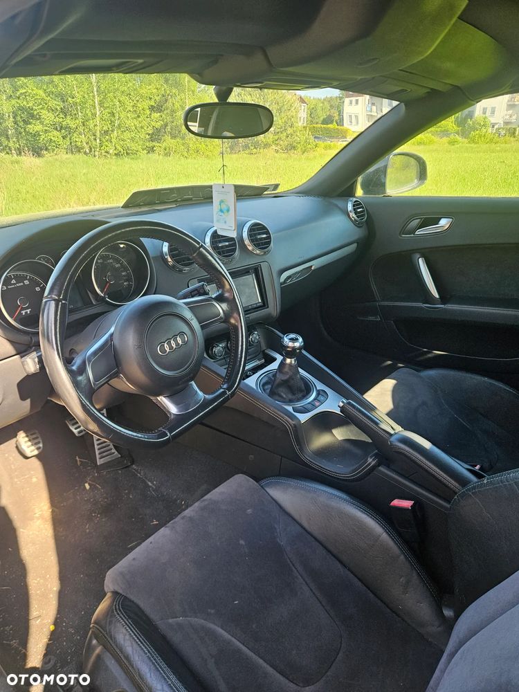 Audi TT Roadster - 5