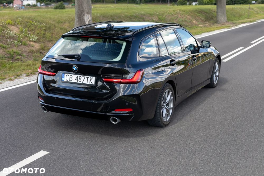 BMW Seria 3 320d xDrive MHEV Sport Line - 15