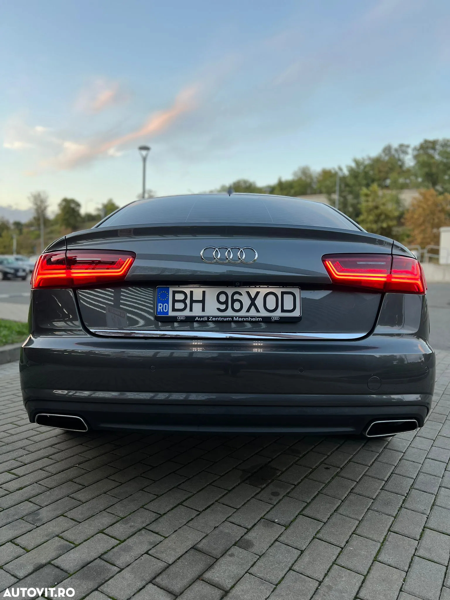 Audi A6 2.0 TDI Ultra DPF S tronic - 15
