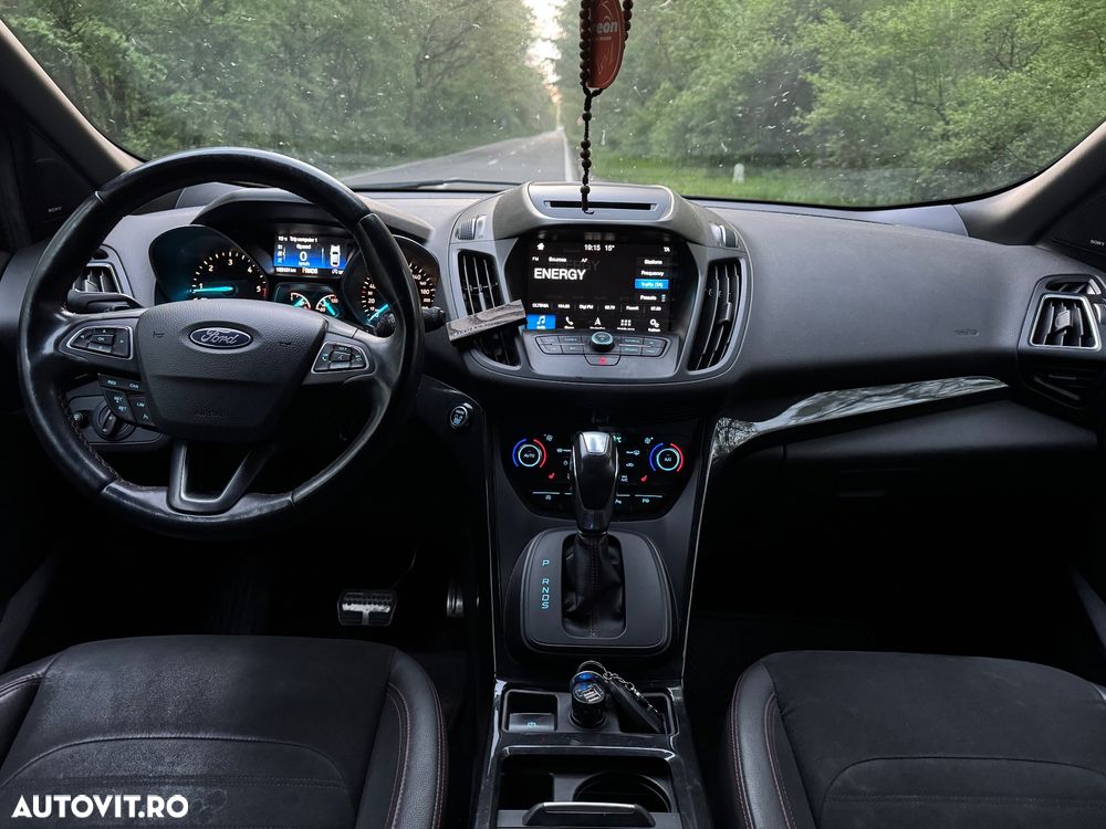 Ford Kuga 2.0 TDCi 4WD Powershift ST-Line - 5