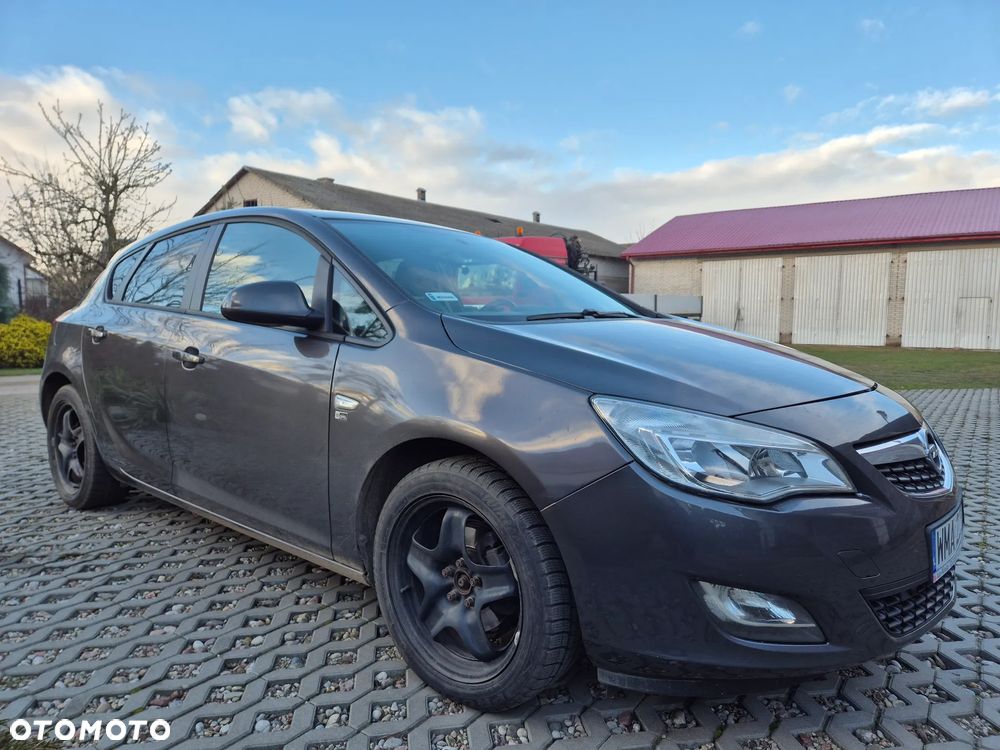 Opel Astra - 11