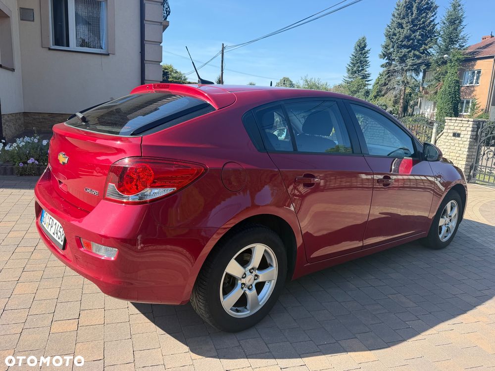 Chevrolet Cruze 1.6 LT+ - 6