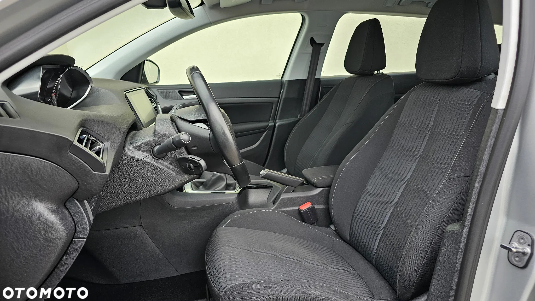 Peugeot 308 SW 1.6 BlueHDi Business Line S&S - 14