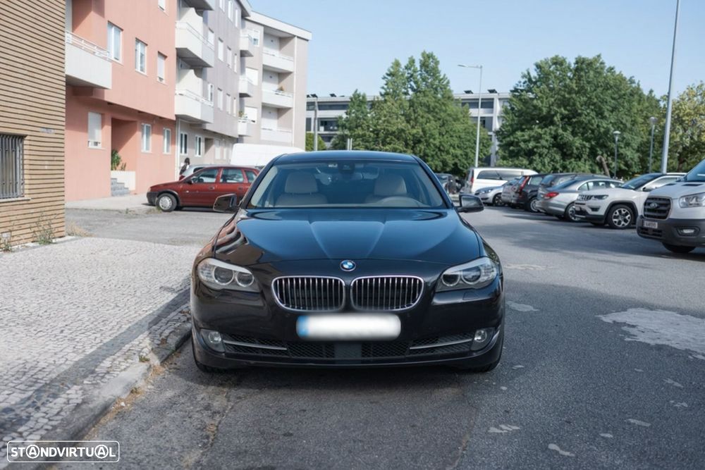 BMW 528 i Aut. Luxury Line - 25