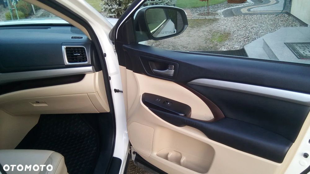 Toyota Highlander 3.5 V6 4WD - 17
