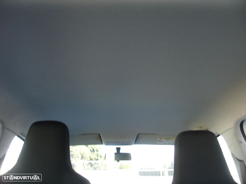 VW Up! 1.0 BlueMotion Move - 27