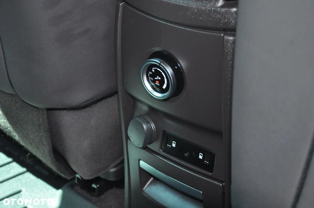 Renault Espace Energy dCi 160 EDC Initiale Paris - 36