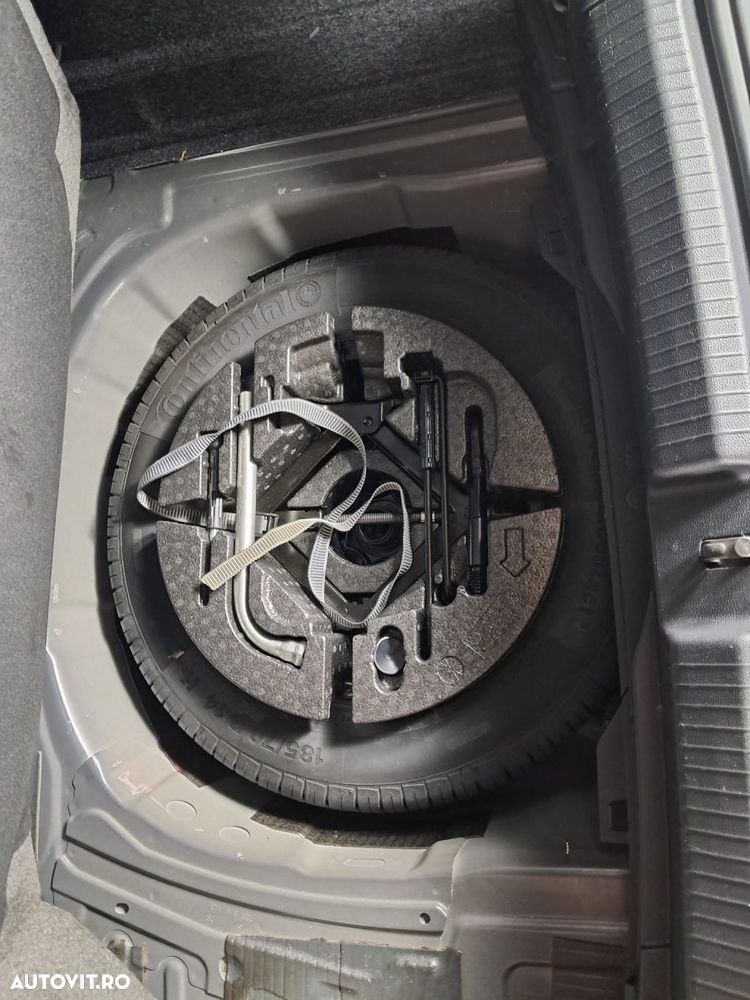 Volkswagen Polo - 22