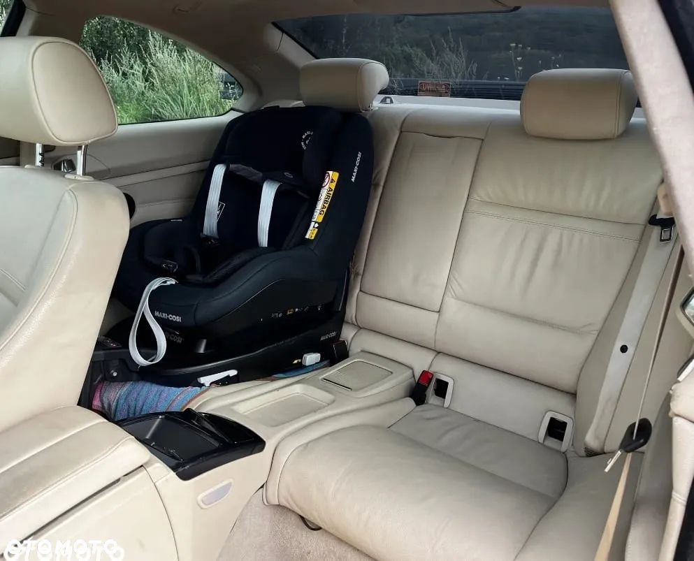 BMW Seria 3 320d - 8