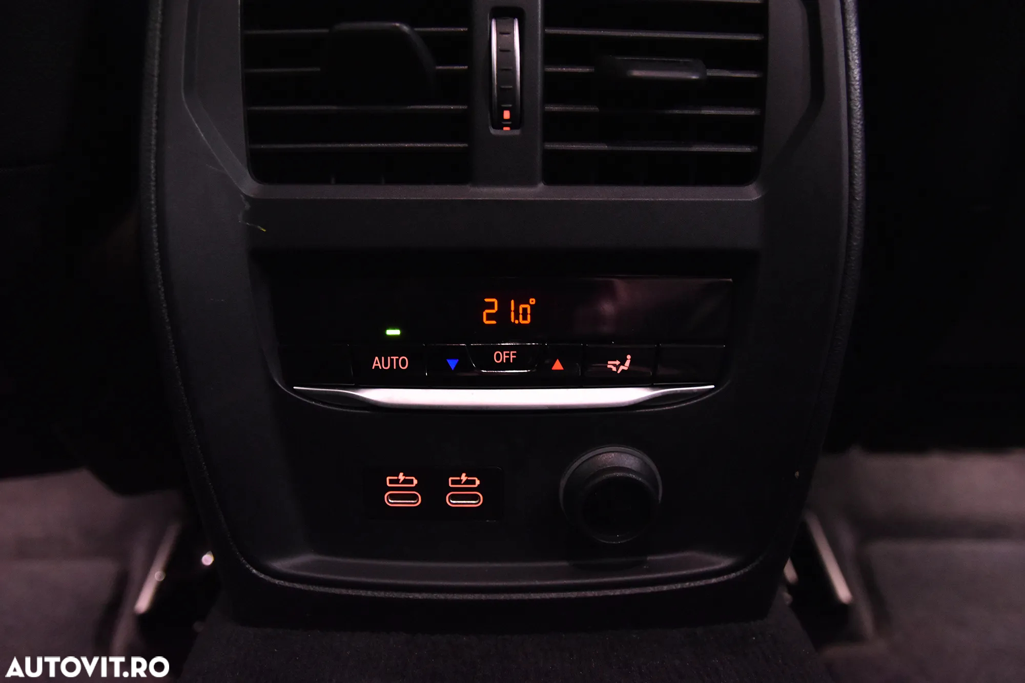 BMW Seria 3 320i Touring Aut. - 22