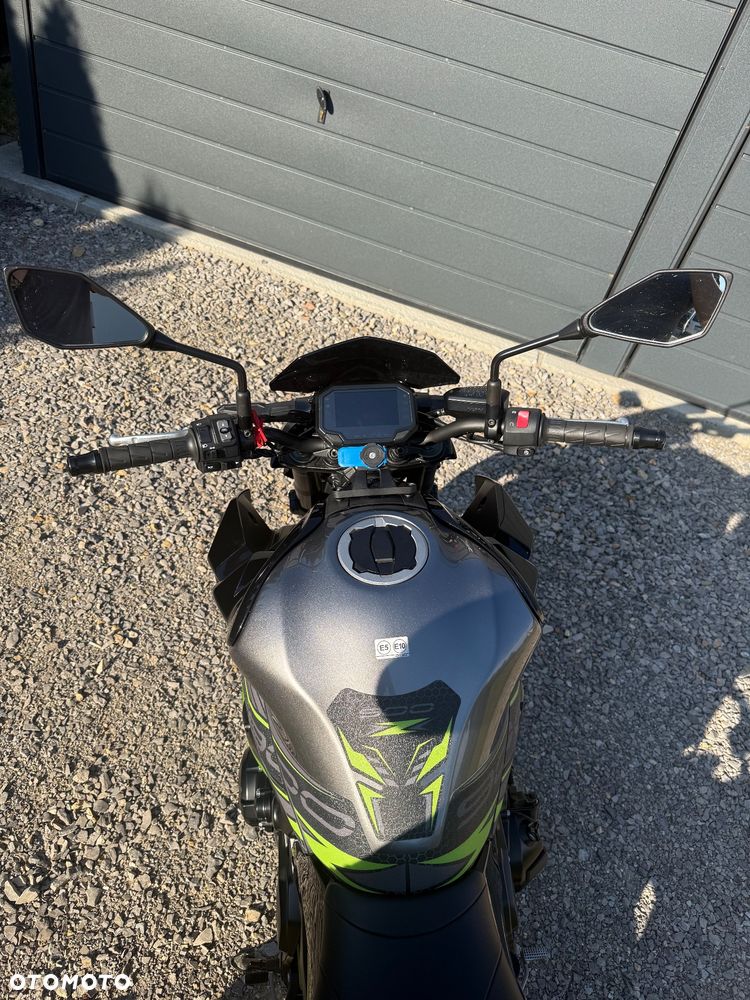 Kawasaki Z 900 - 7
