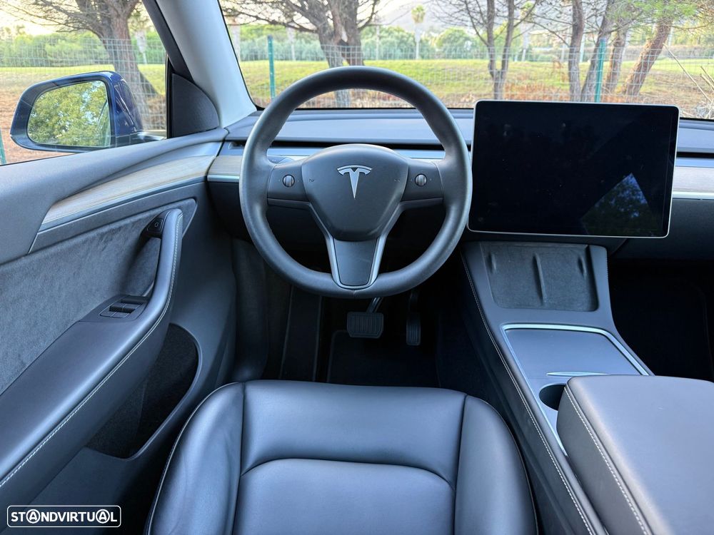 Tesla Model Y Long Range Tração Integral - 37