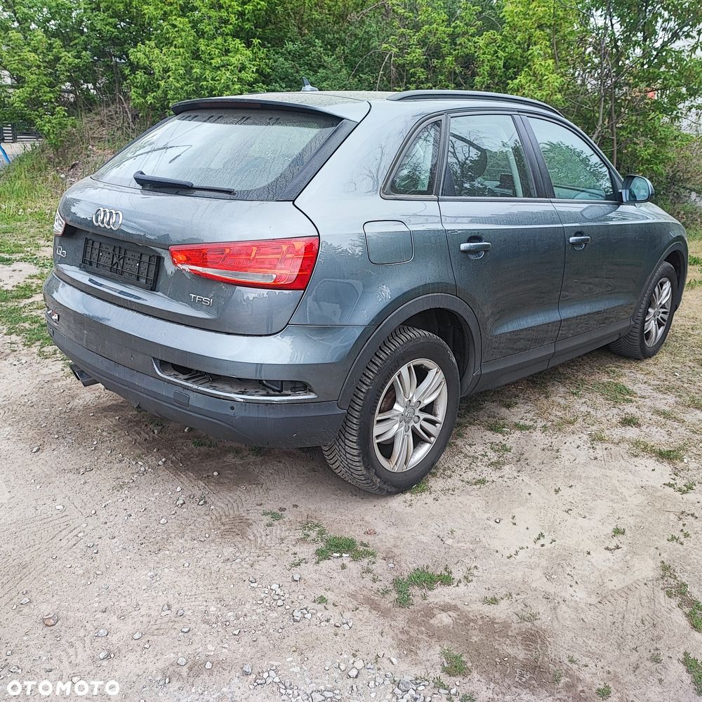 Audi Q3 1.4 TFSI Edycja Specjalna S tronic - 4