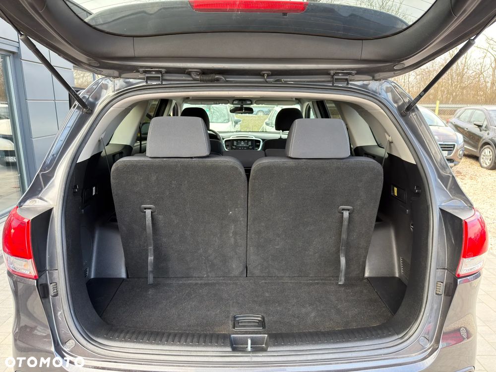 Kia Sorento - 23