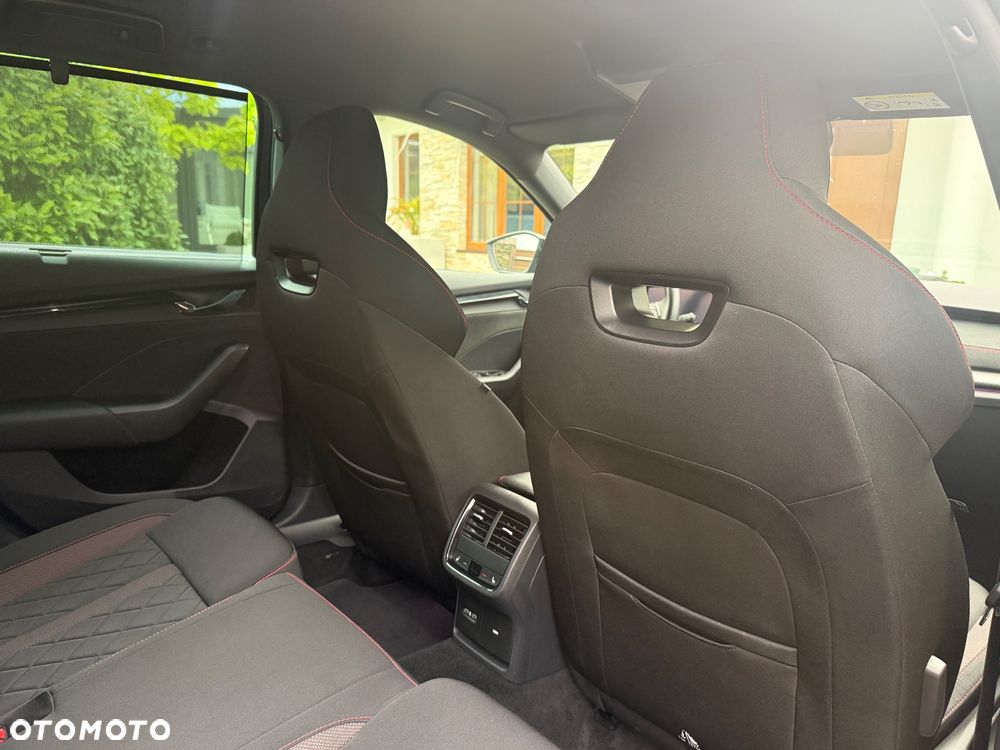 Skoda Octavia 2.0 TDI DSG RS - 24
