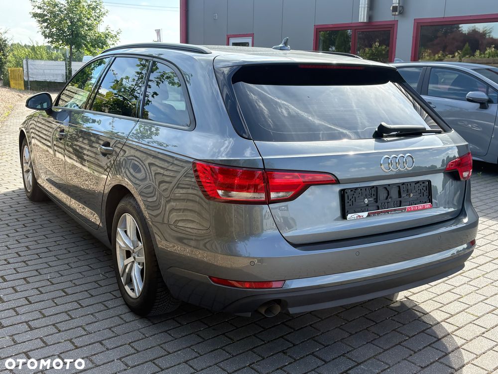 Audi A4 Avant 2.0 TDI DPF Ambiente - 10