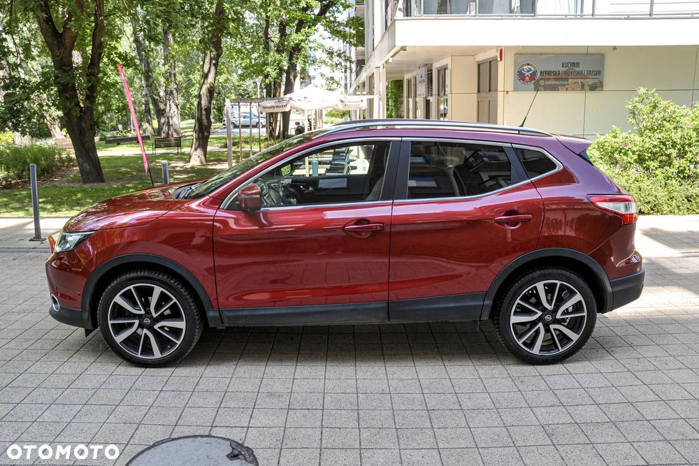 Nissan Qashqai - 2