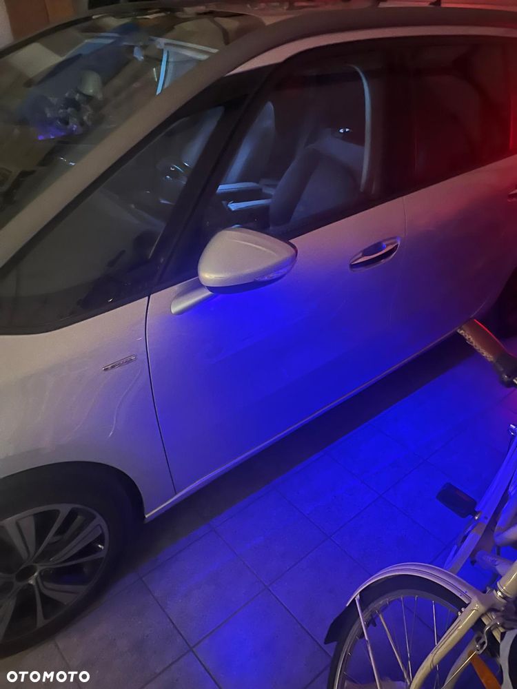 Citroën C4 Picasso 1.6 e-HDi Exclusive - 2