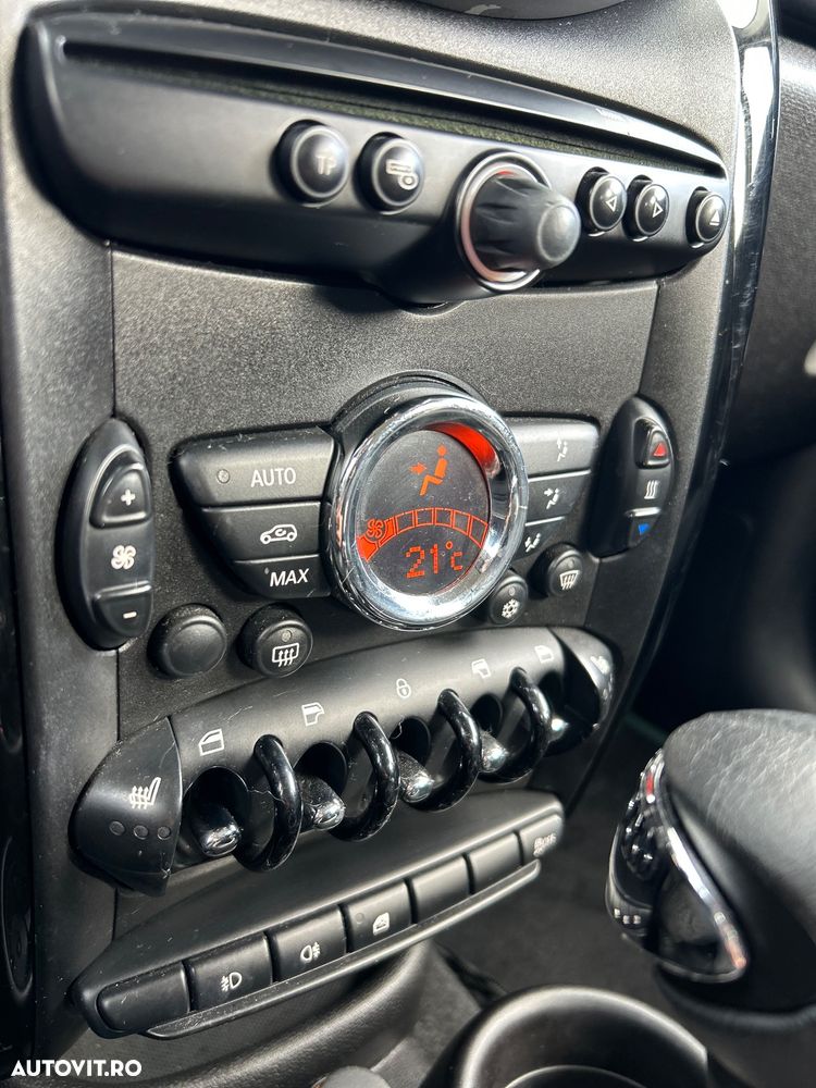 Mini Countryman Cooper D ALL4 AT - 7