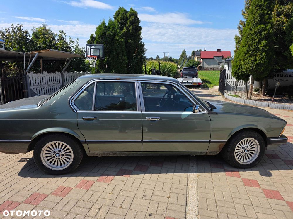 BMW Seria 7 - 7