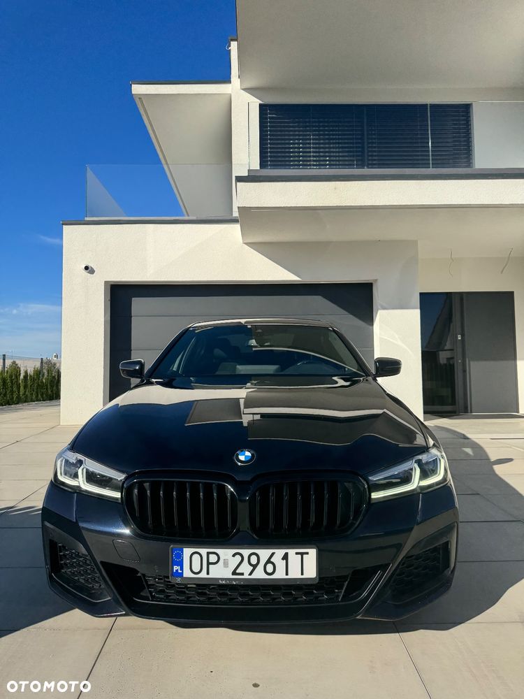 BMW Seria 5 520d xDrive M Sport sport - 2