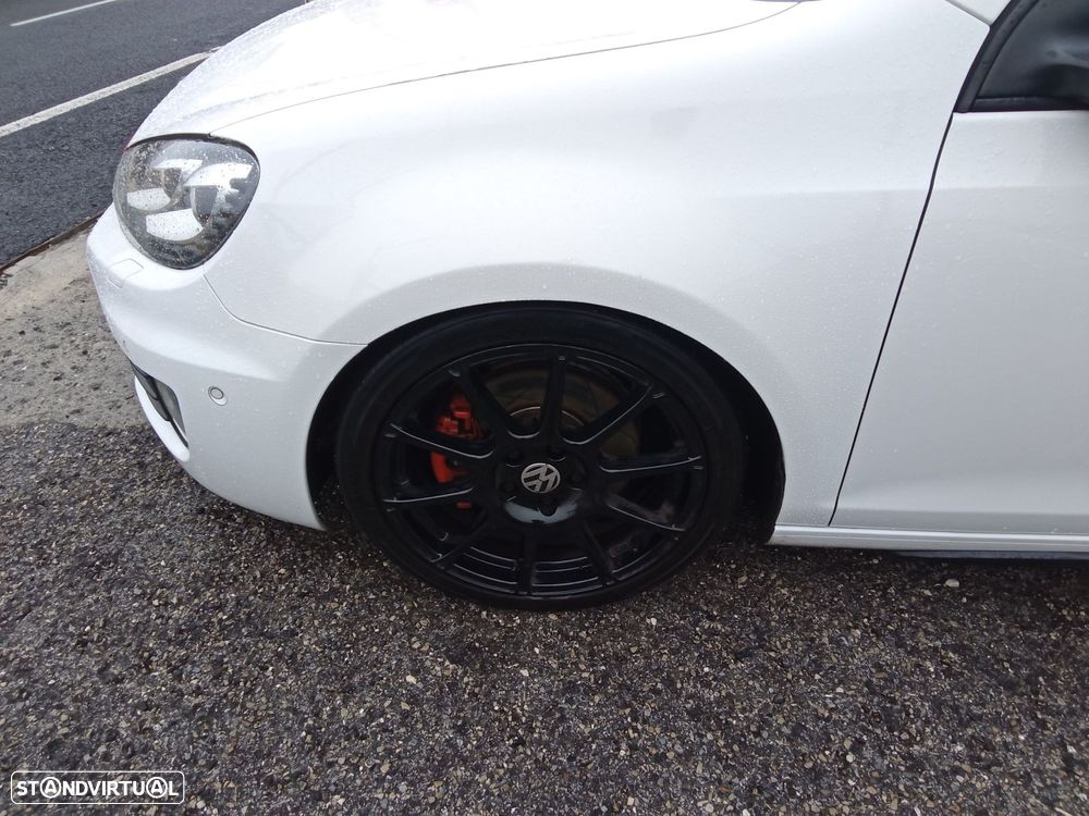 VW Golf 2.0 GTI - 8