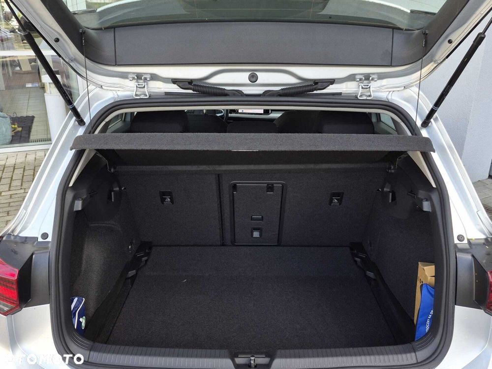 Volkswagen Golf 1.5 TSI EVO Life - 15