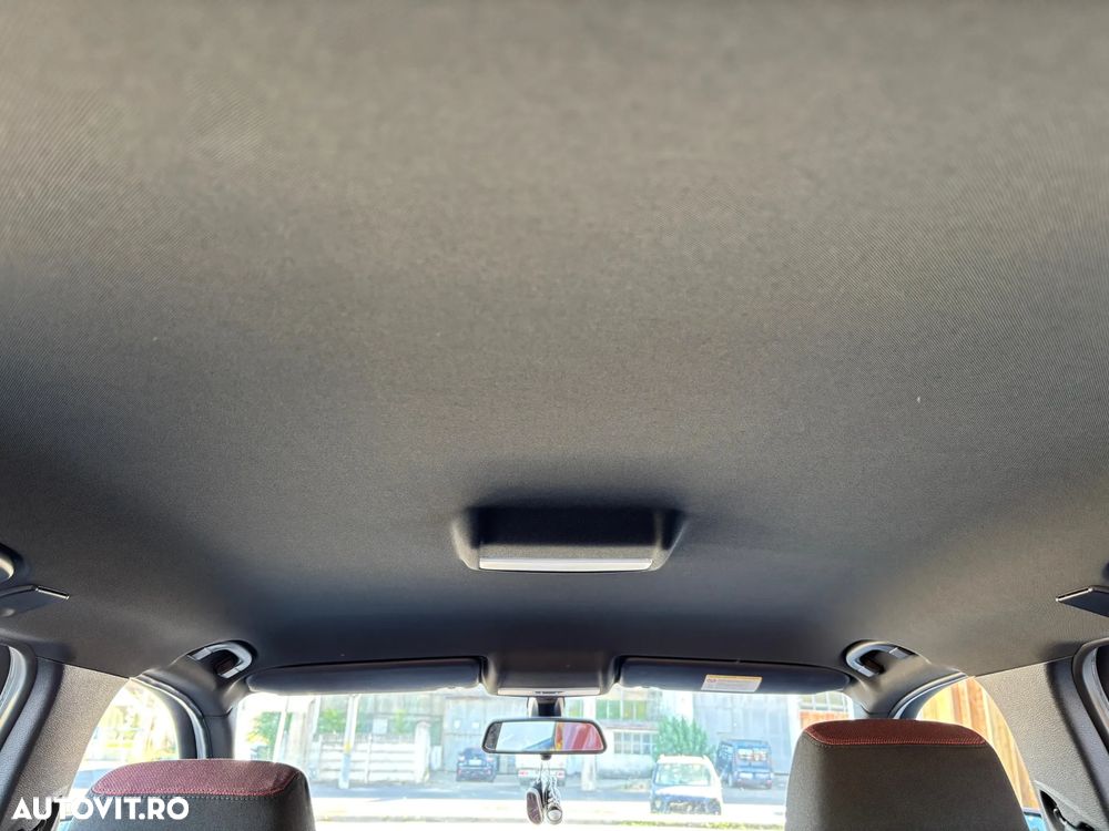 BMW X1 xDrive20d - 16