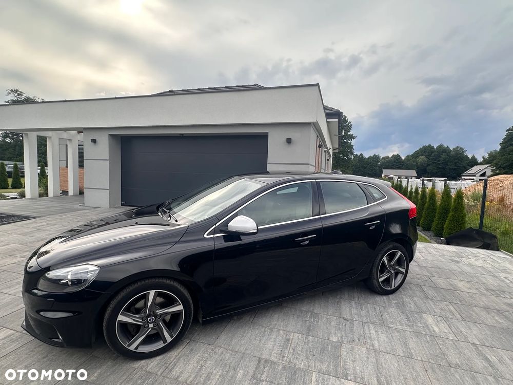 Volvo V40 T2 Drive-E R-Design Momentum - 11