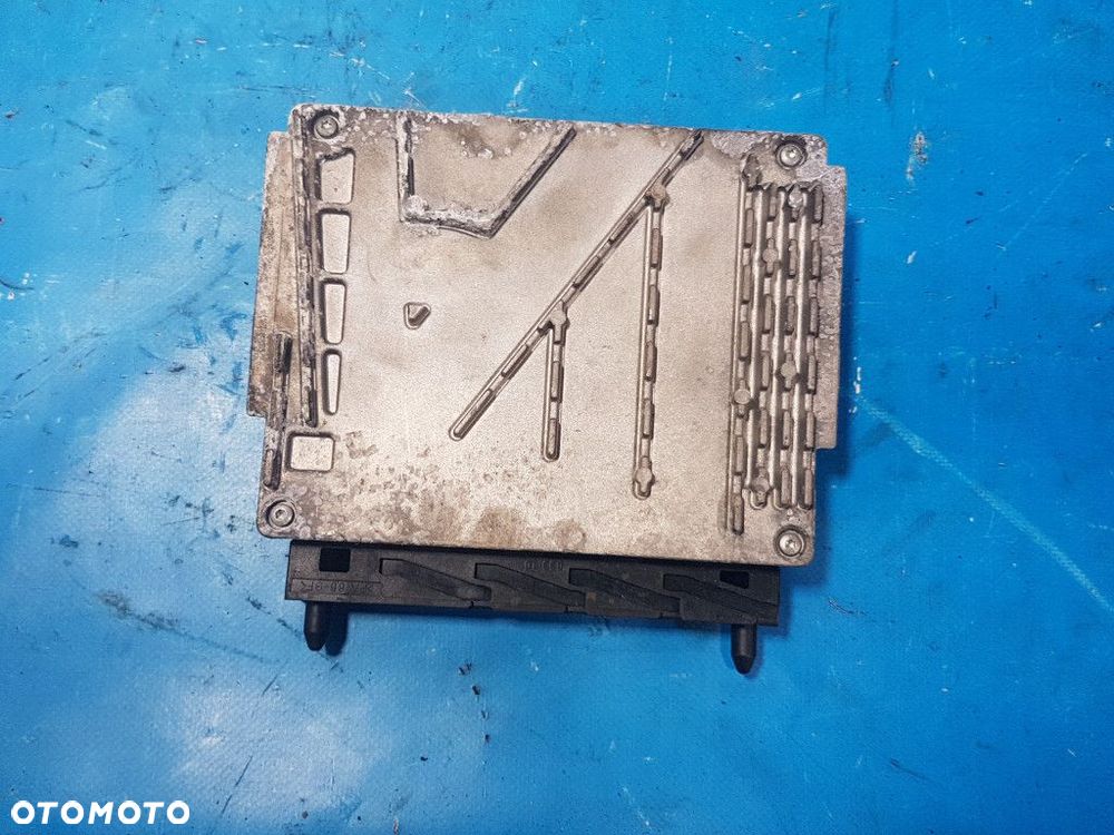 VOLVO S80 2.0 STEROWNIK SILNIKA - 6