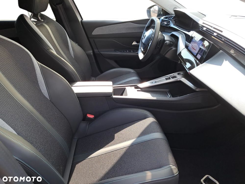 Peugeot 308 1.2 PureTech Allure Pack S&S EAT8 - 15
