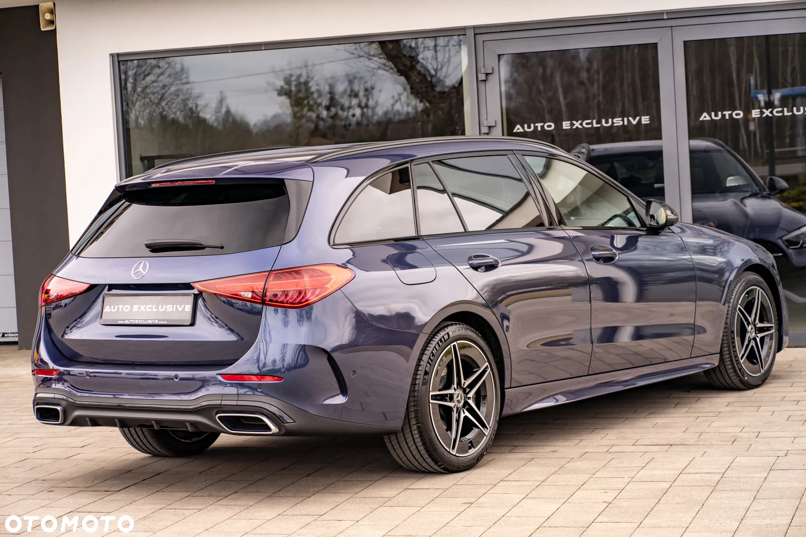 Mercedes-Benz Klasa C 200 4Matic T 9G-TRONIC AMG Line Advanced - 27
