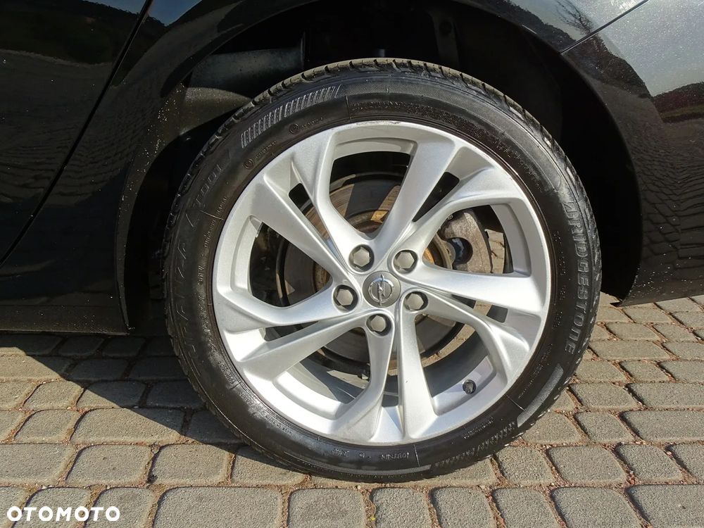 Opel Astra 1.6 CDTI Elite S&S - 27