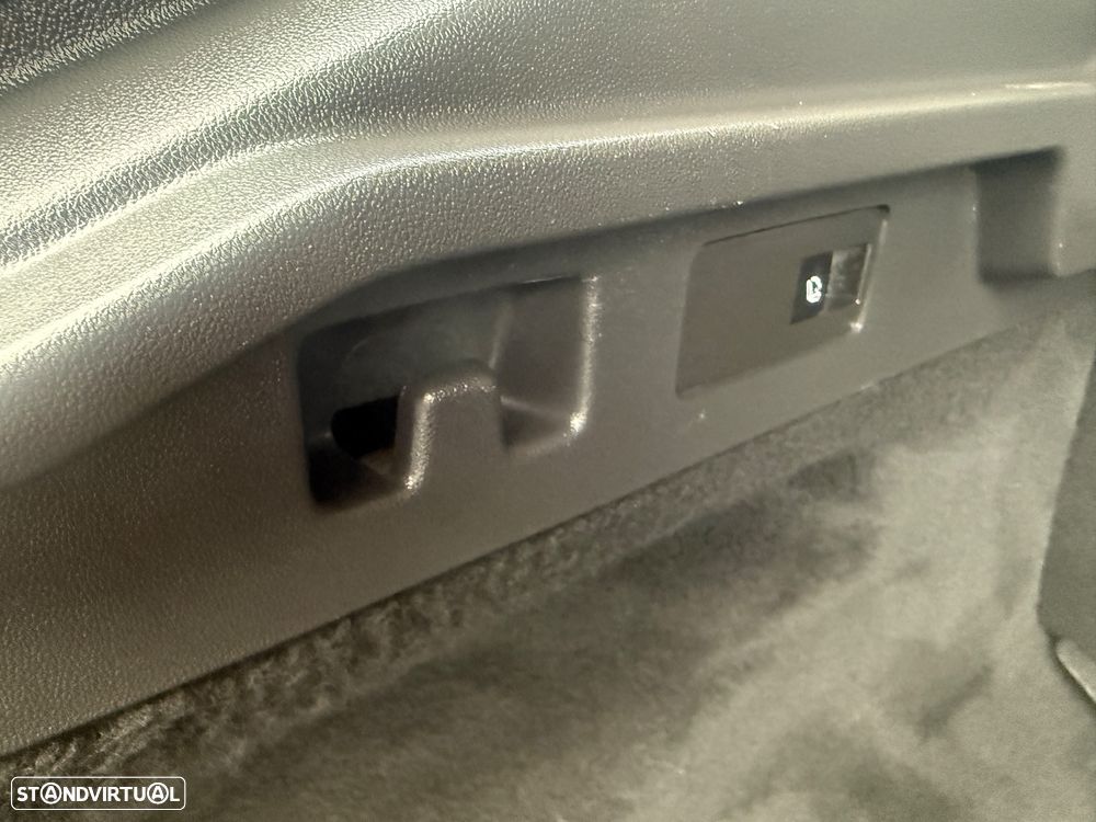 Opel Insignia Grand Sport 1.6 CDTi Business Edition Auto. - 33