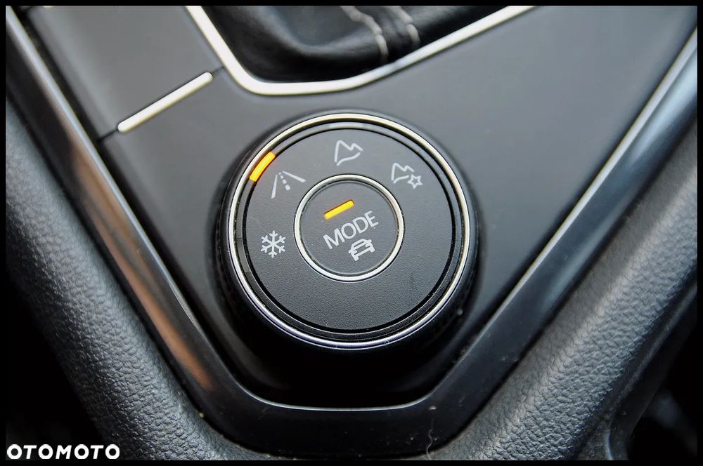 Volkswagen Tiguan 2.0 TSI 4Mot Comfortline DSG - 32