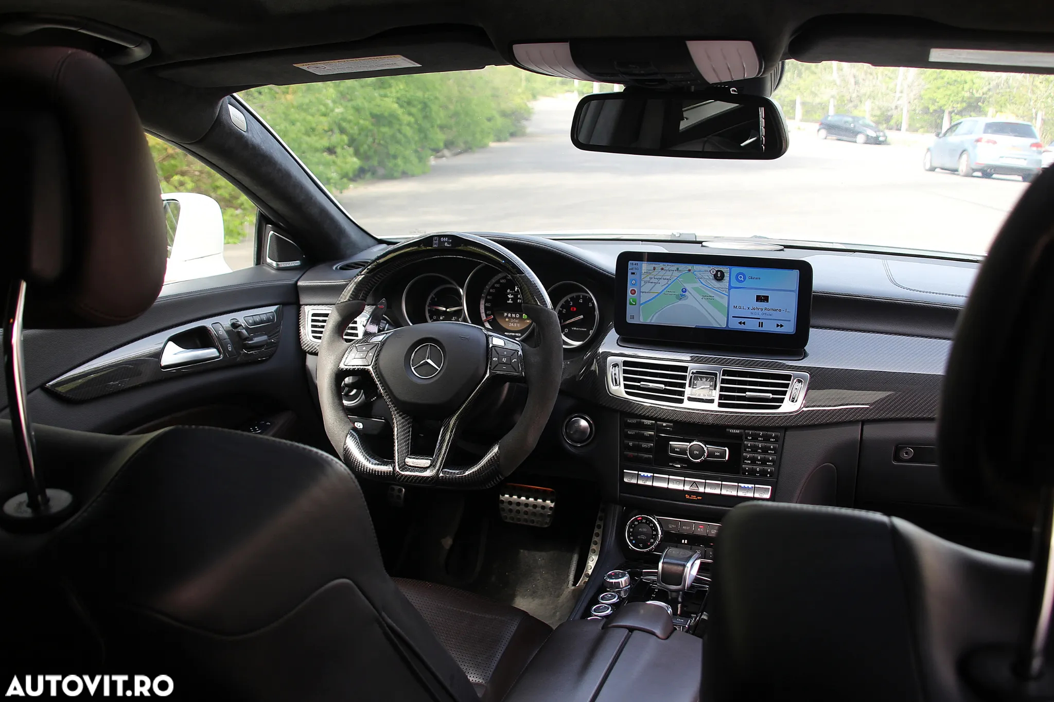 Mercedes-Benz CLS - 16