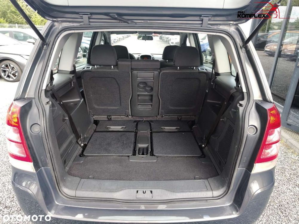 Opel Zafira - 12