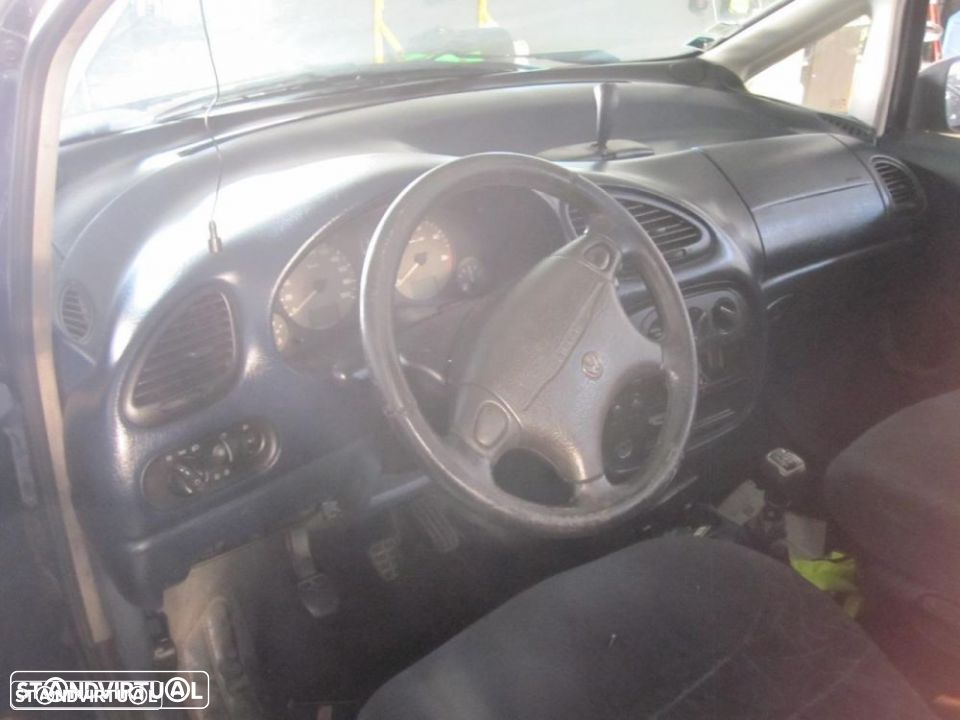 Portas VW Sharan 1.9 tdi 90cv de 1996 - 6