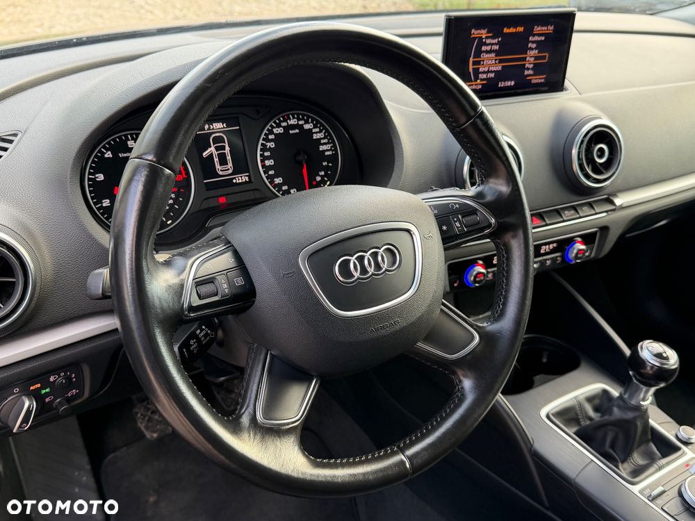 Audi A3 Sportback - 18