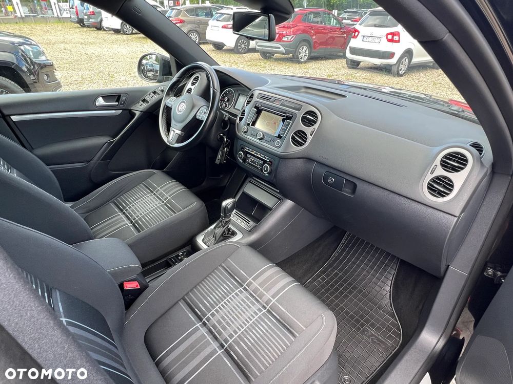 Volkswagen Tiguan 2.0 TSI 4Motion DSG Lounge Sport & Style - 25
