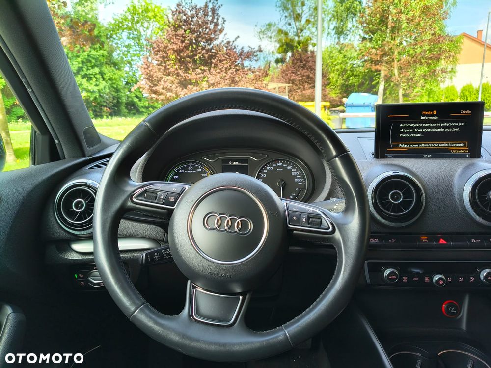 Audi A3 Sportback 1.4 TFSI e-tron S line Sportpaket - 31