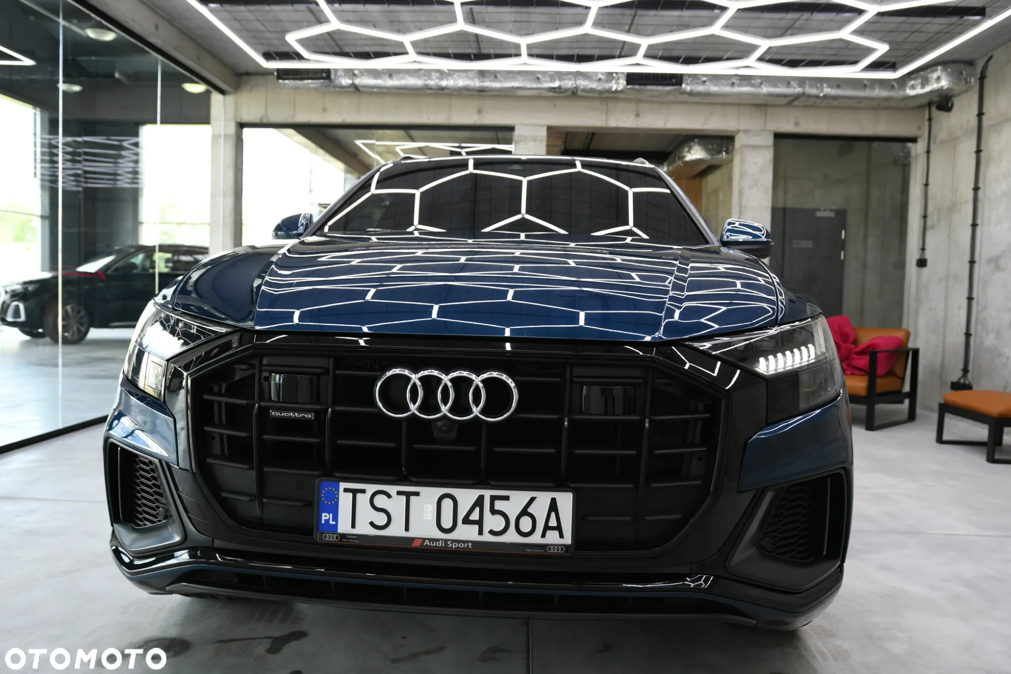 Audi Q8 55 TFSI quattro tiptronic competition plus - 4