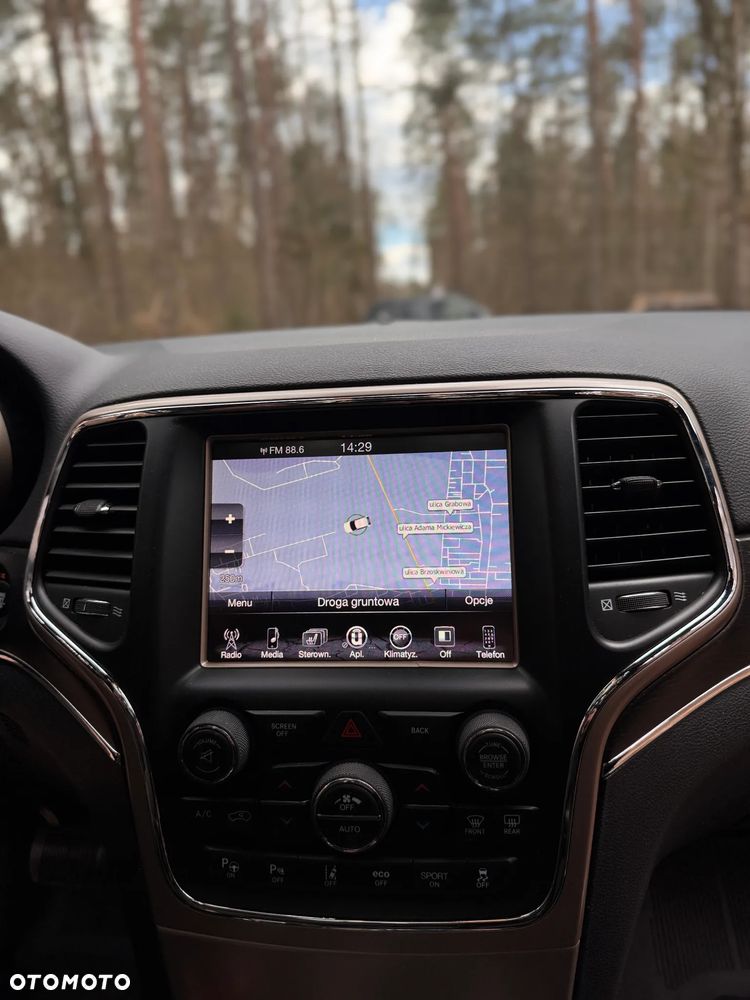 Jeep Grand Cherokee 5.7 V8 HEMI 4WD Automatik S - 32