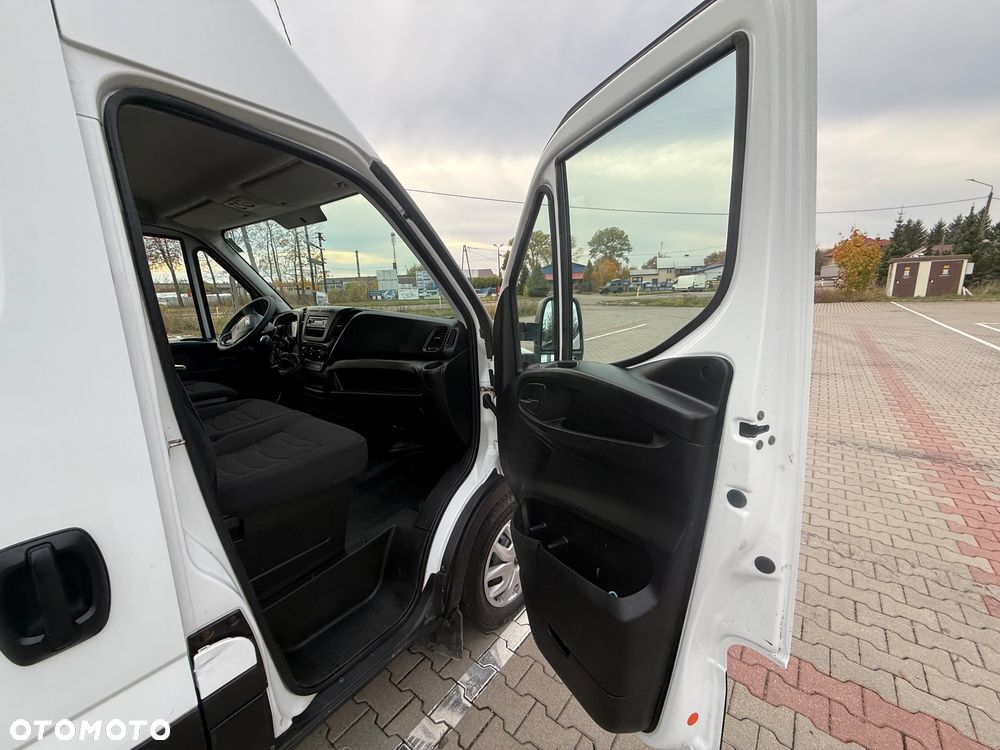 Iveco 35. DAYLY - 30