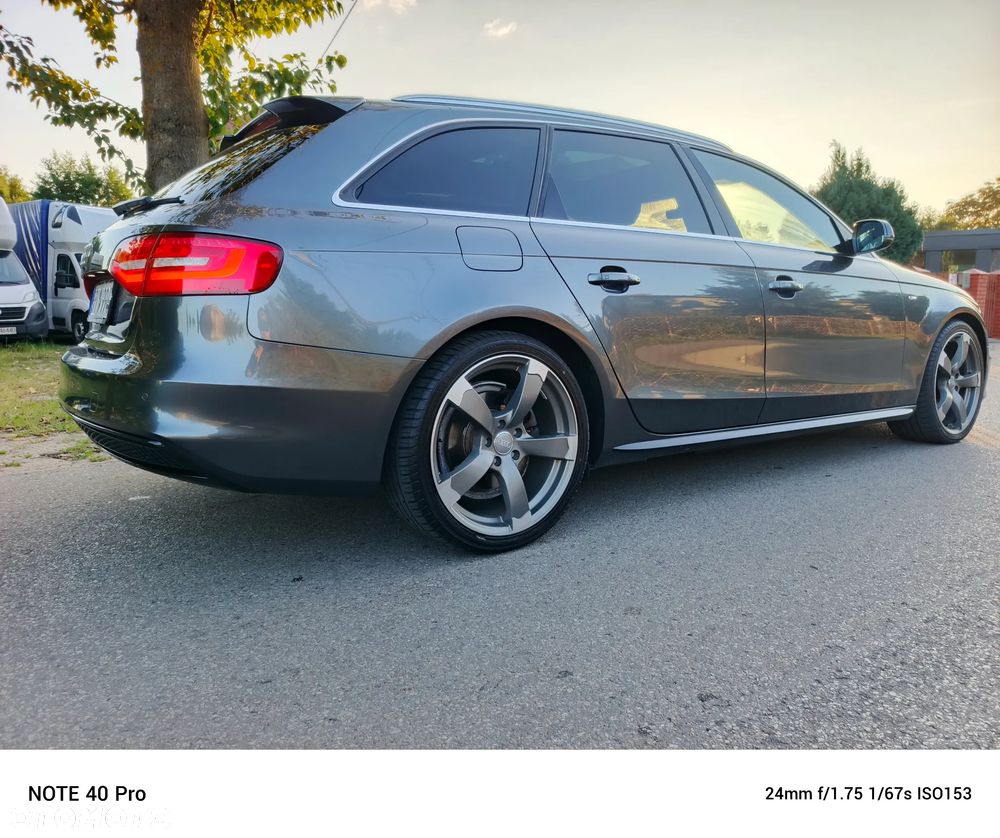 Audi A4 Avant 2.0 TDI ultra S tronic sport - 6
