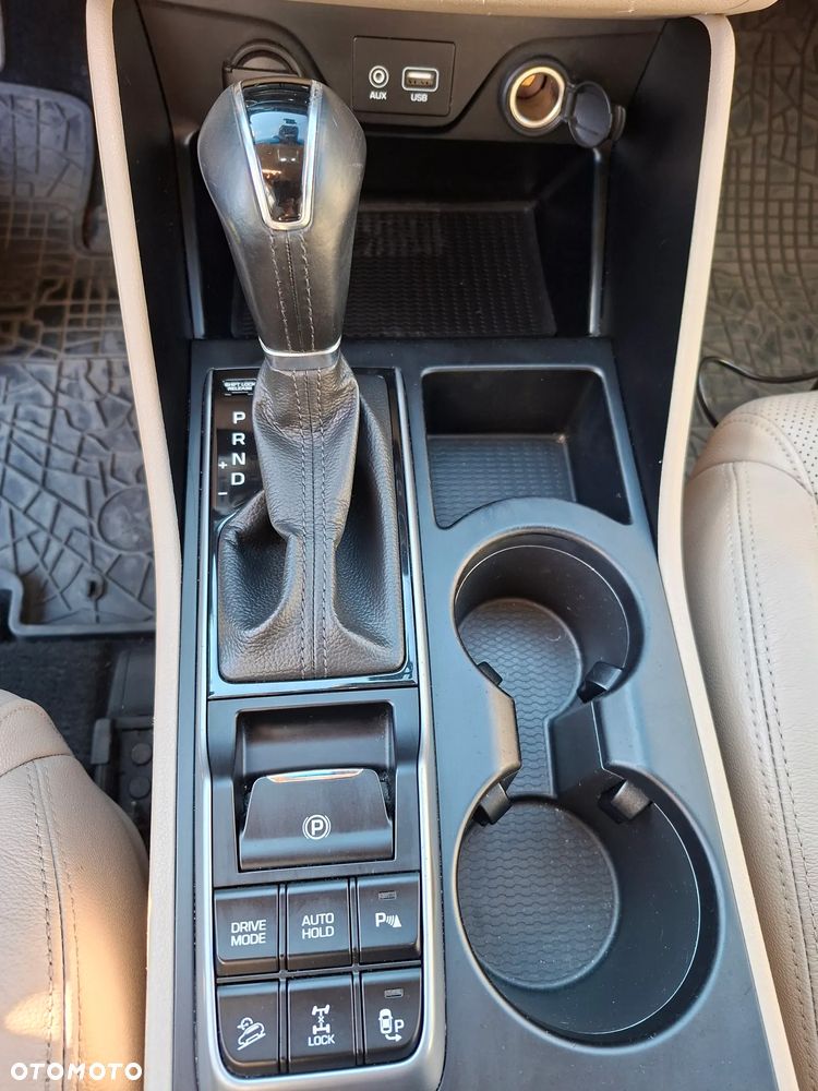 Hyundai Tucson 2.0 CRDI Premium 4WD - 12