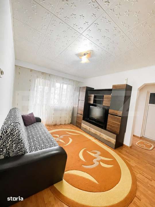 Apartament de inchiriat, 2 camere, 42 mp, zona Micro 3 — fotografia 1